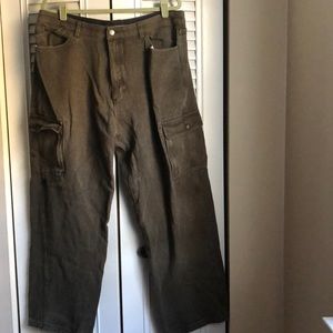 REI Corduroy Cargo’s Size 40